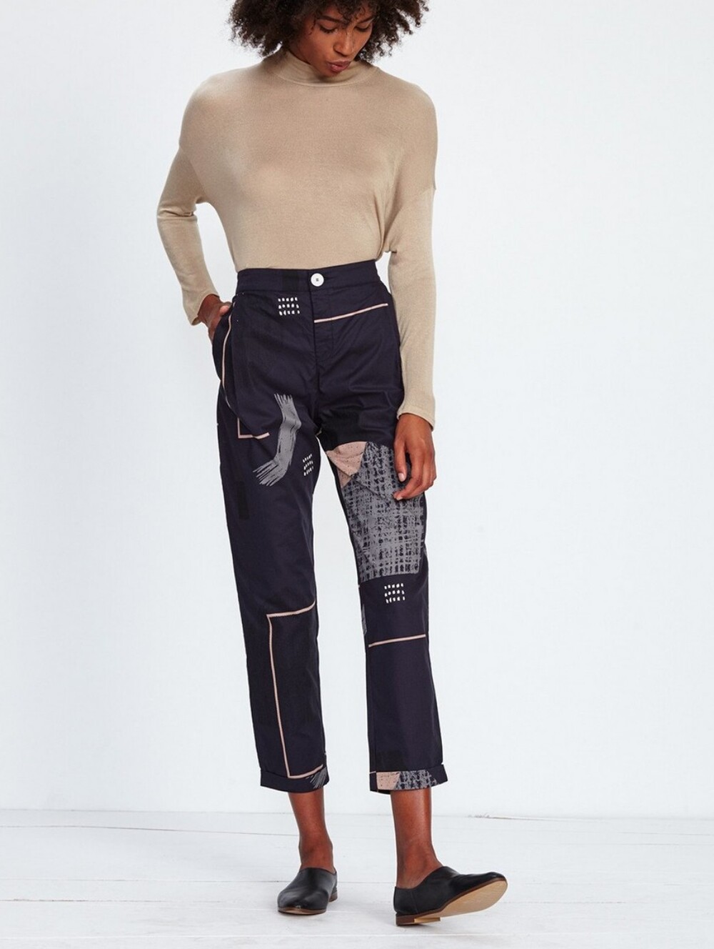Kowtow organic cotton abstract  straight S Getaway Pant in Case Study Print